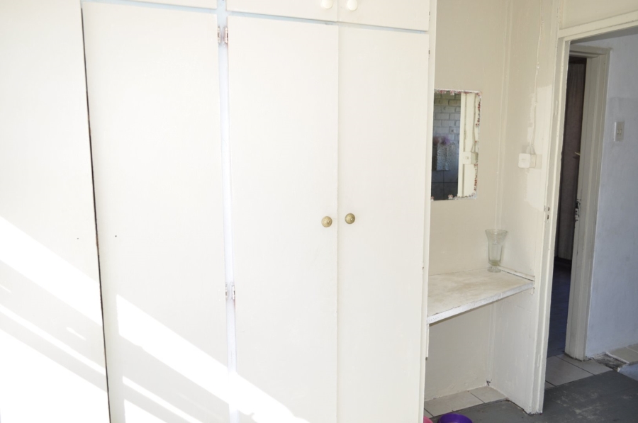 6 Bedroom Property for Sale in Wavecrest Eastern Cape